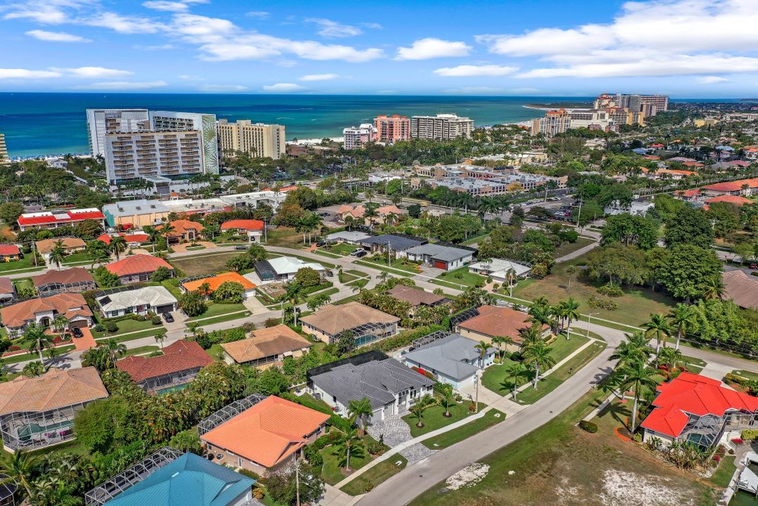 670 Amber Dr, Marco Island, FL 34145