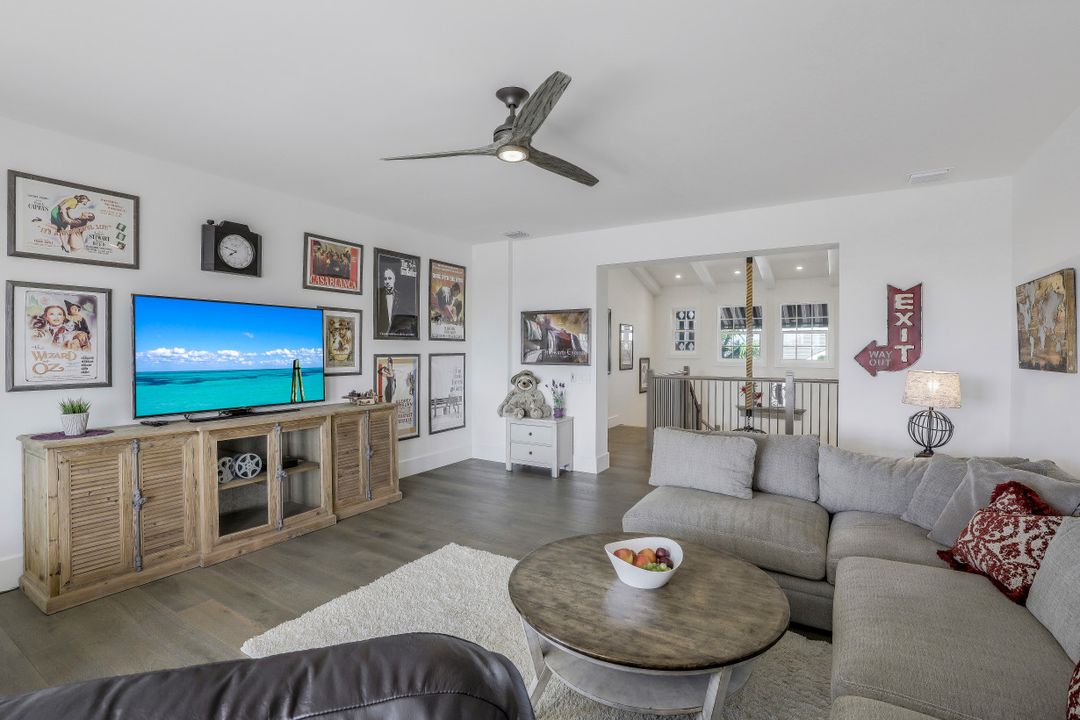 3202 Cullowee Ln, Naples, FL 34109