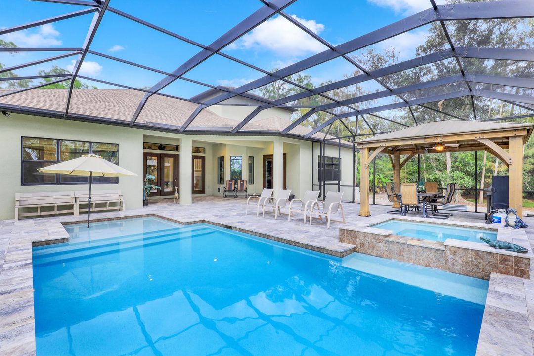 6700 Sable Ridge Ln, Naples, FL 34109