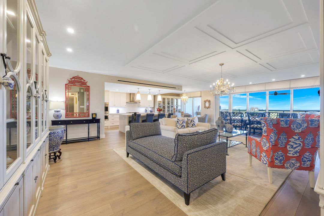 13915 Old Coast Rd #805, Naples, FL 34110