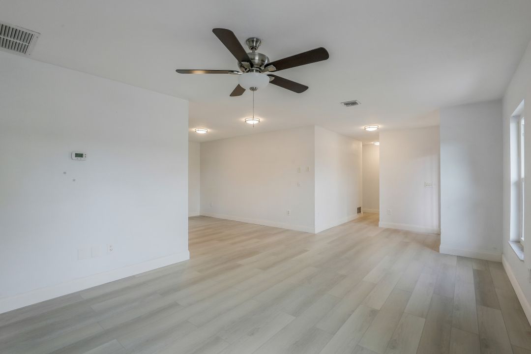 9404 Brewton Ave, Englewood, FL 34224