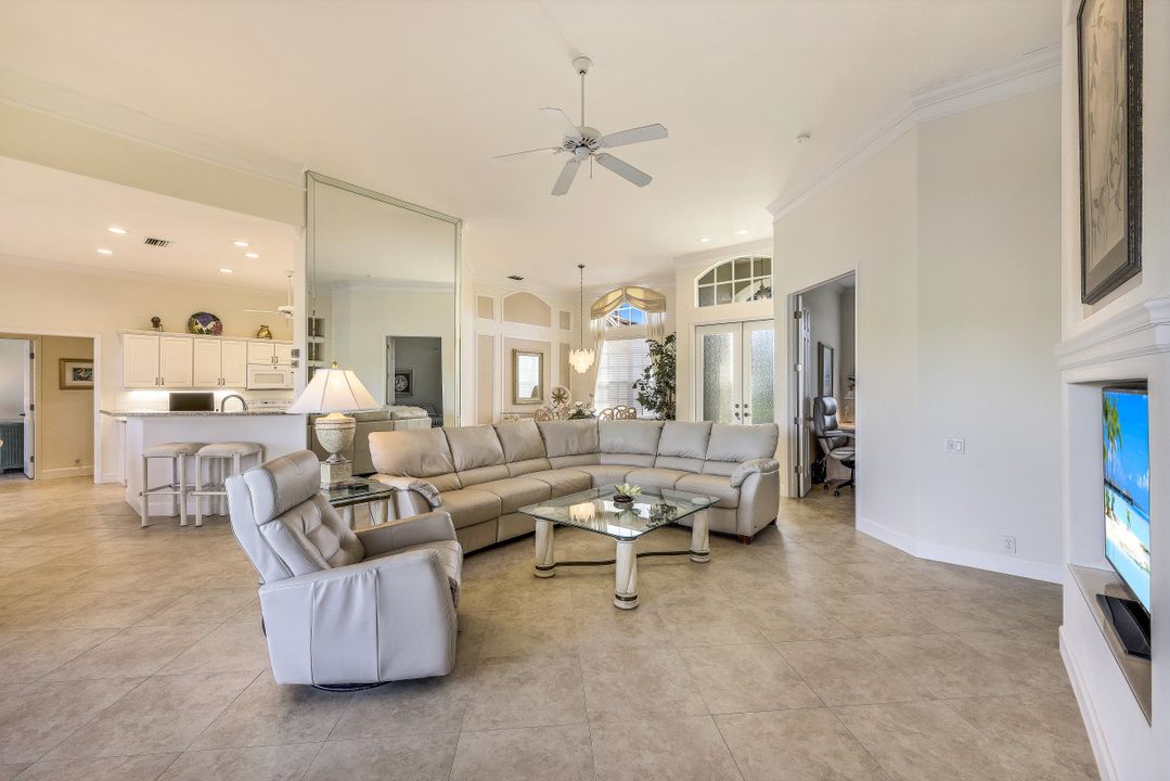 16165 Edgemont Dr, Fort Myers, FL 33908