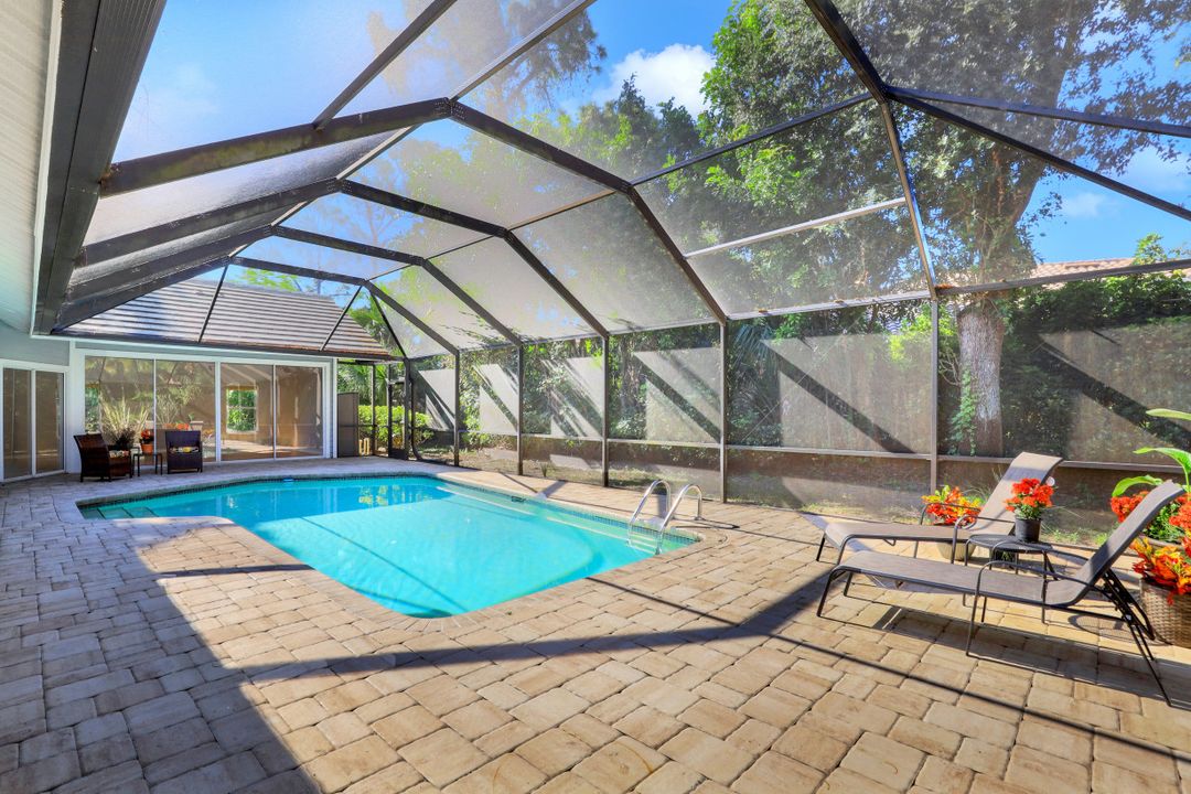 3781 Lakemont Dr, Bonita Springs, FL 34134