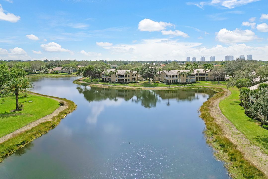 24820 Lakemont Cove Ln #201, Bonita Springs, FL 34134