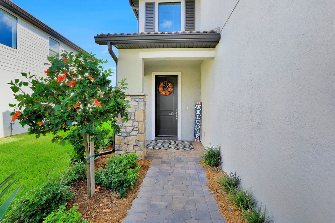 9400 Bramley Terrace, Fort Myers, FL 33967