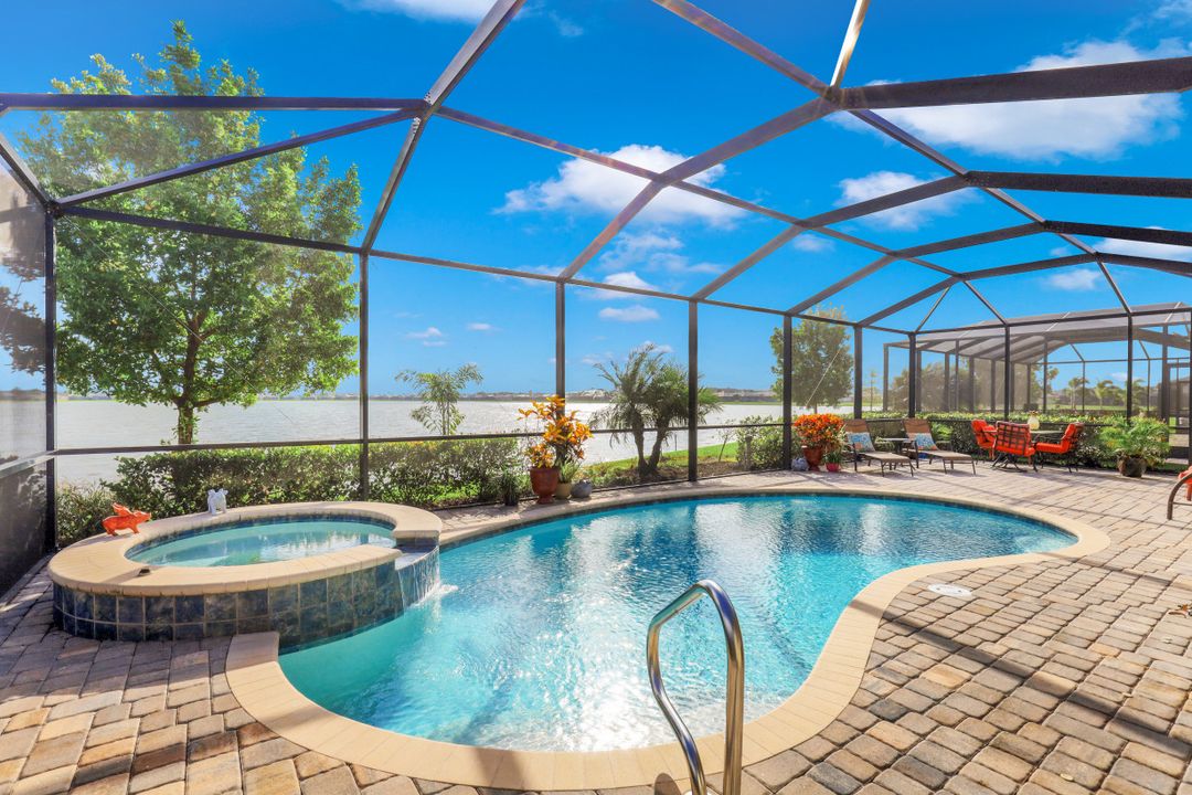 16479 Bonita Landing Cir, Bonita Springs, FL 34135