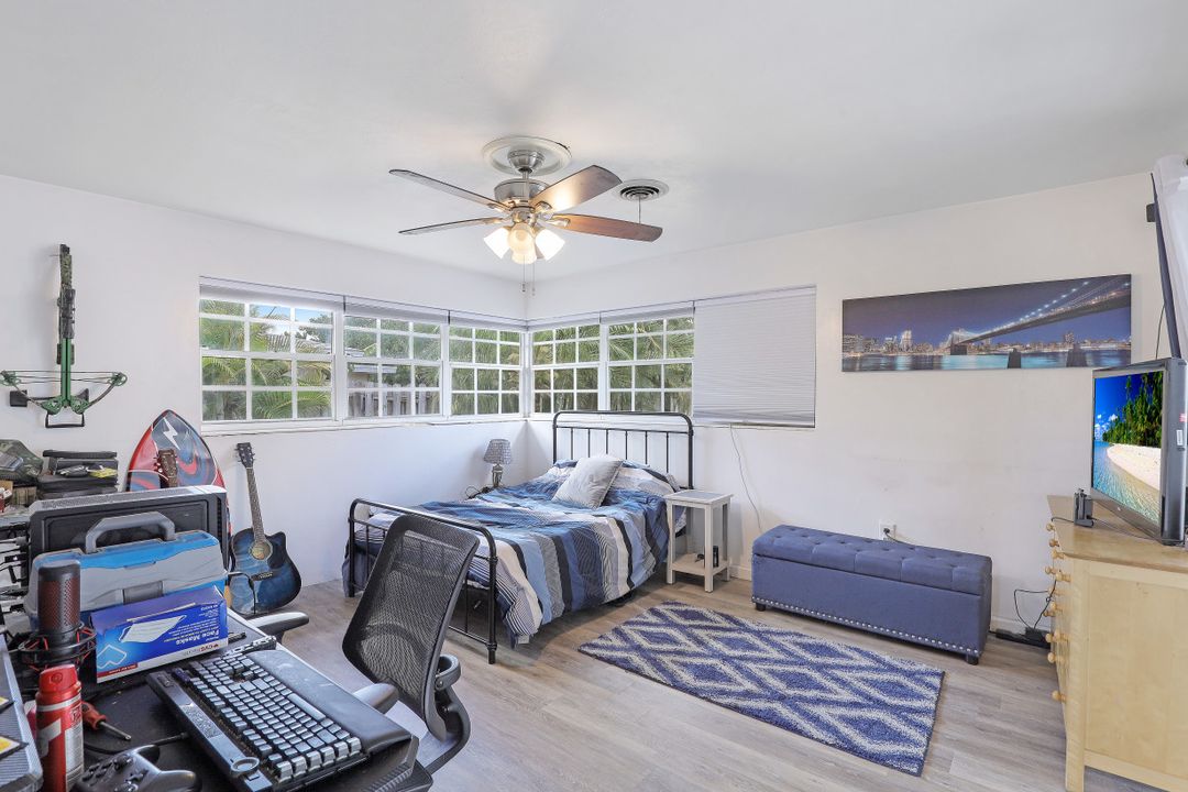 527 Keenan Ave, Fort Myers, FL 33919