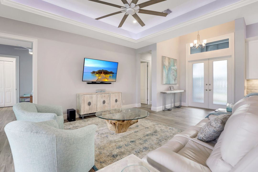 1131 Lucerne Ave, Cape Coral, FL 33904