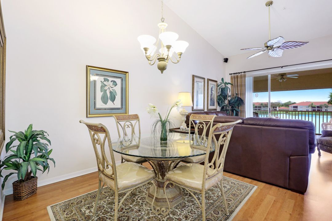 6528 Huntington Lakes Cir #203, Naples, FL 34119