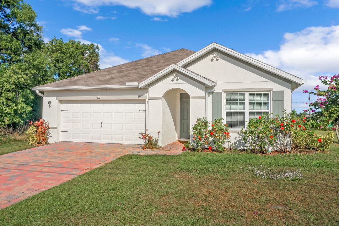 321 NW 11th St, Cape Coral, FL 33993
