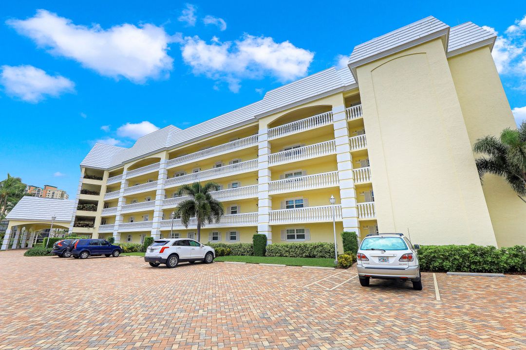 1011 Swallow Ave #409, Marco Island, FL 34145