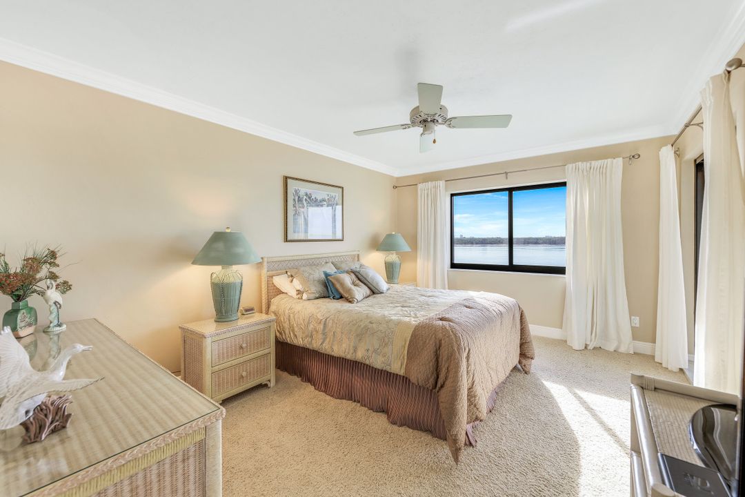 8402 Estero Blvd #302, Fort Myers Beach, FL 33931