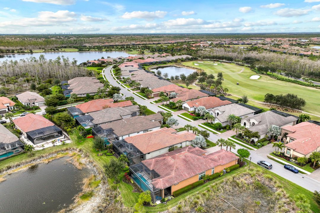 8837 Savona Ct, Naples, FL 34119