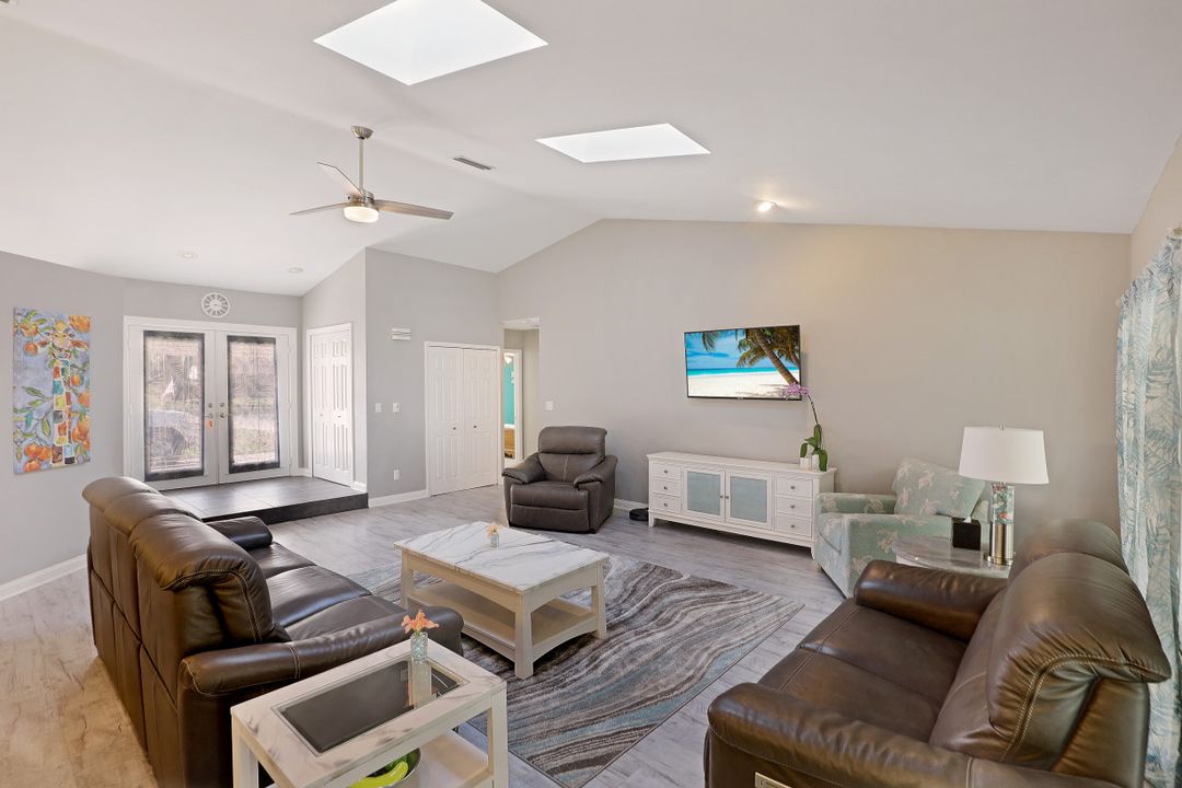 16568 Bear Cub Ct, Fort Myers, FL 33908