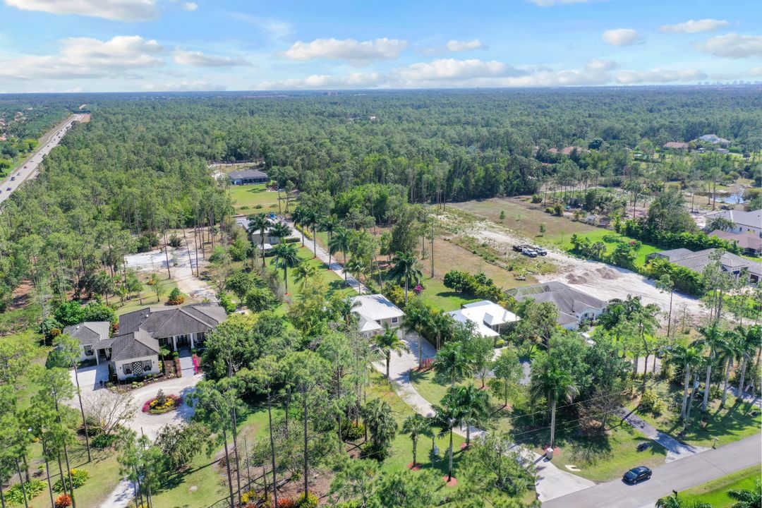 5660 Spanish Oaks Ln, Naples, FL 34119