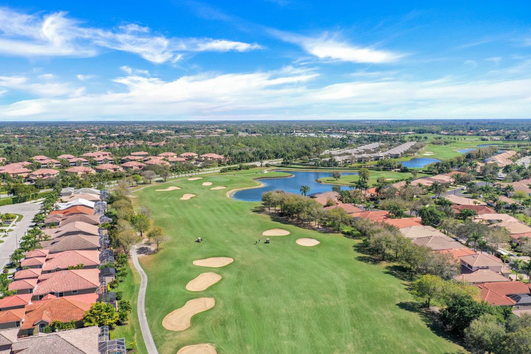 6705 Calumet Dr, Naples, FL 34113