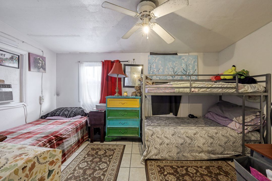 27556 Nevada St, Bonita Springs, FL 34135