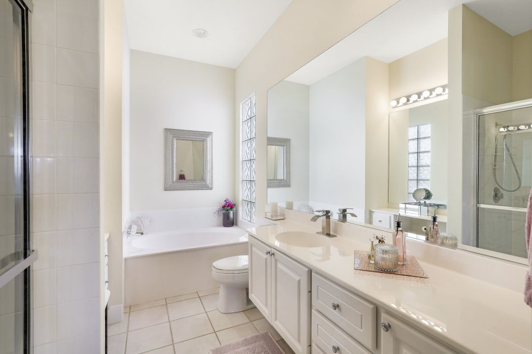 5104 Inagua Way, Naples, FL 34119