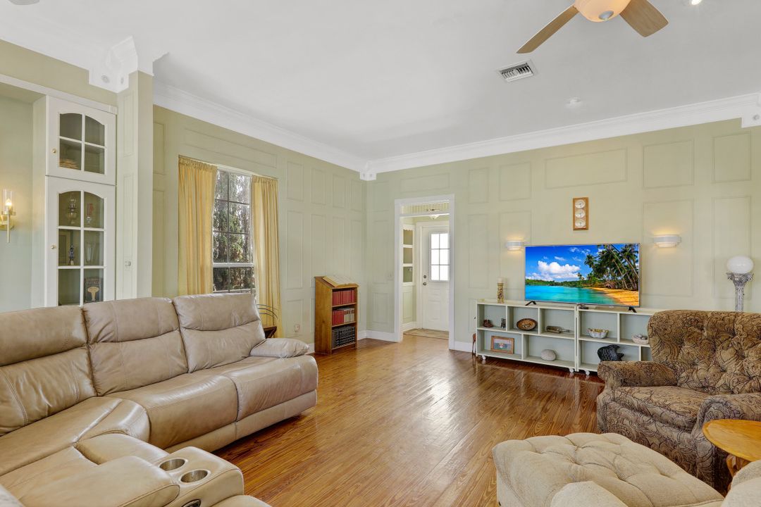 3706 Ruby Ave, Saint James City, FL 33956