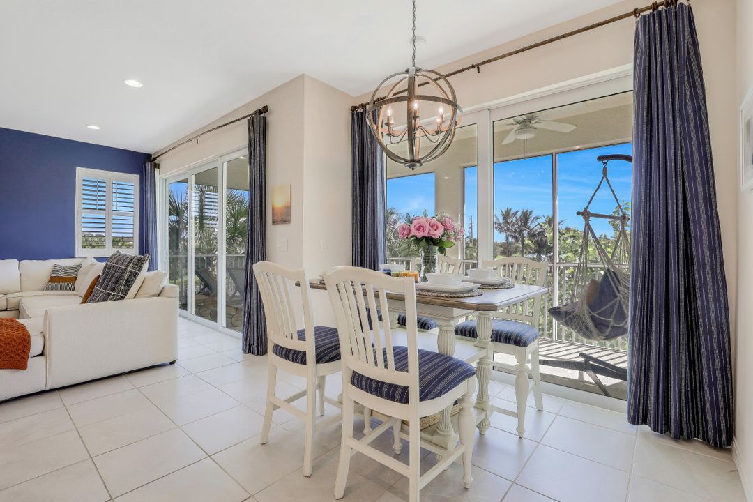 2344 Sheen Ln #305, Naples, FL 34120