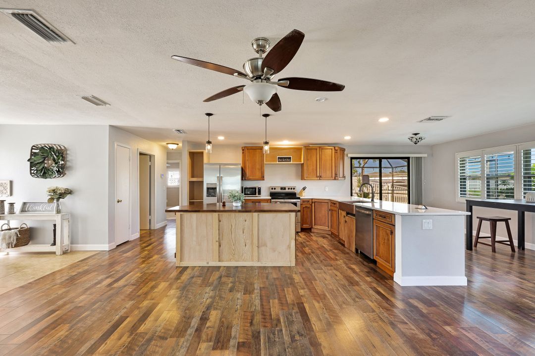 109 SE 42nd Terrace, Cape Coral, FL 33904