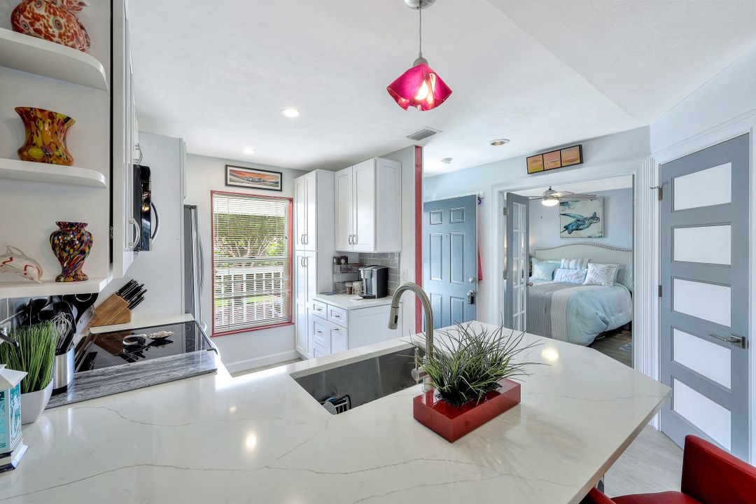 651 W Elkcam Cir #824, Marco Island, FL 34145