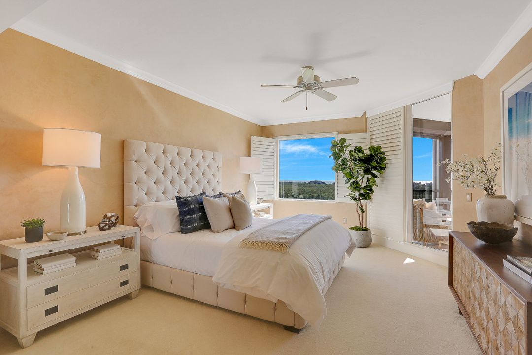 8960 Bay Colony Dr #703, Naples, FL 34108