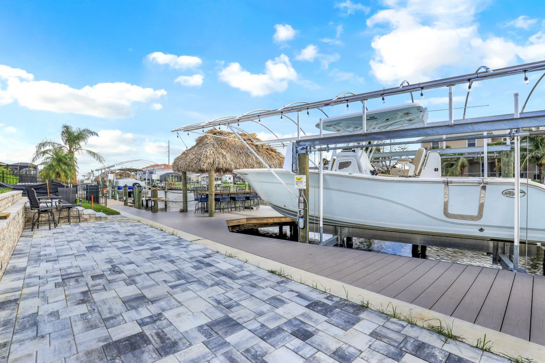 124 SW 38th Terrace, Cape Coral, FL 33914