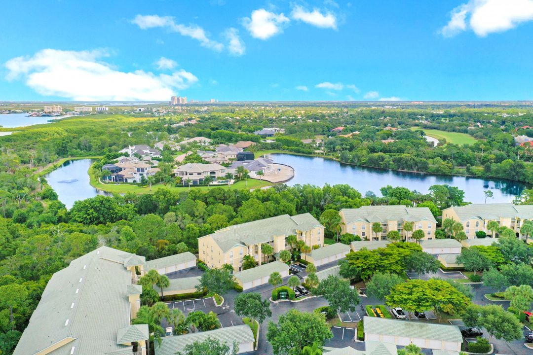 15505 Cedarwood Ln #204, Naples, FL 34110