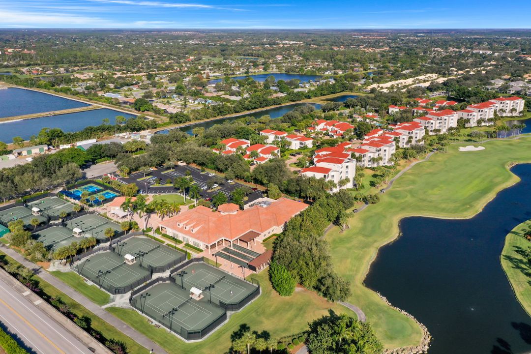 1108 Grand Isle Dr, Naples, FL 34108