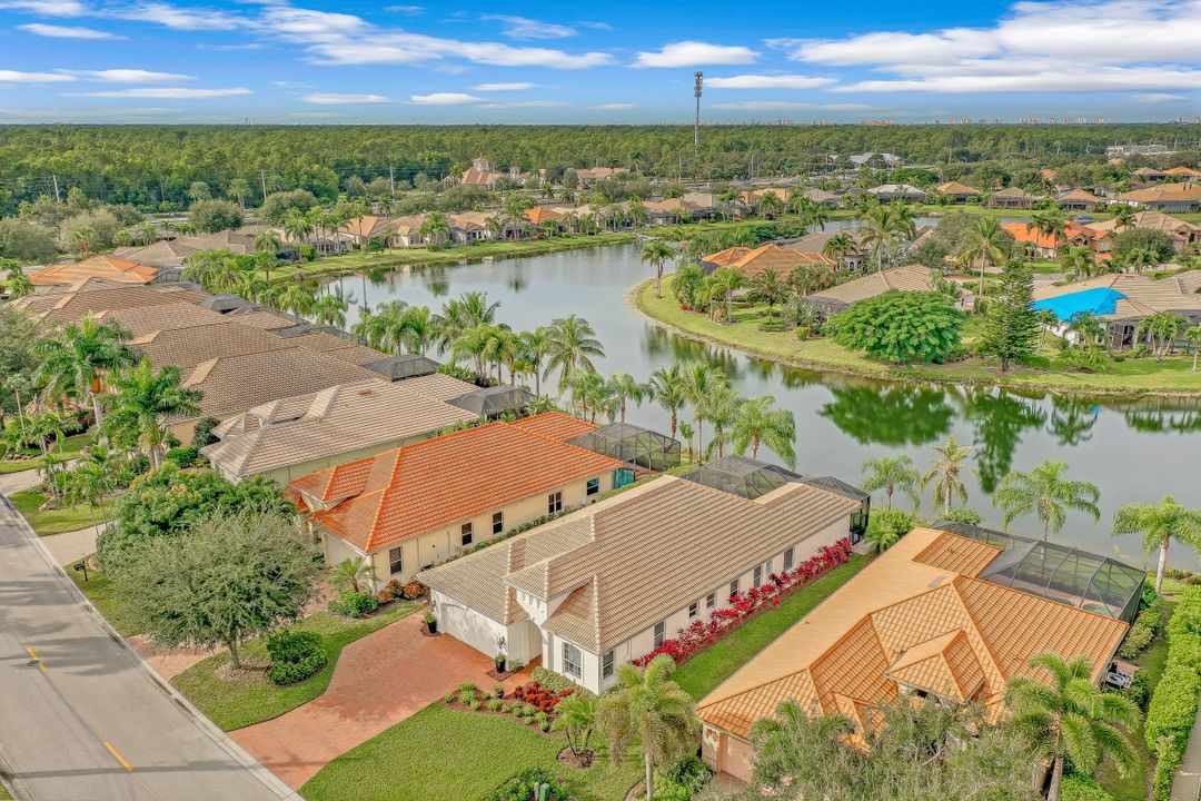 10801 Longshore Way E, Naples, FL 34119