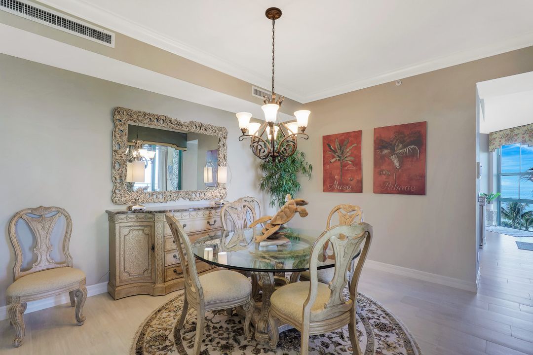 960 Cape Marco Dr #401, Marco Island, FL 34145