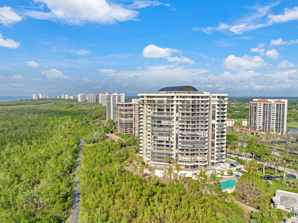 6001 Pelican Bay Blvd #305, Naples, FL 34108