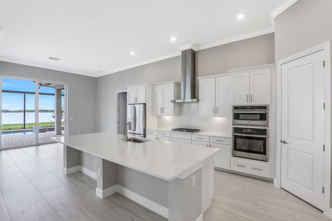 18645 WildBlue Blvd, Fort Myers, FL 33913