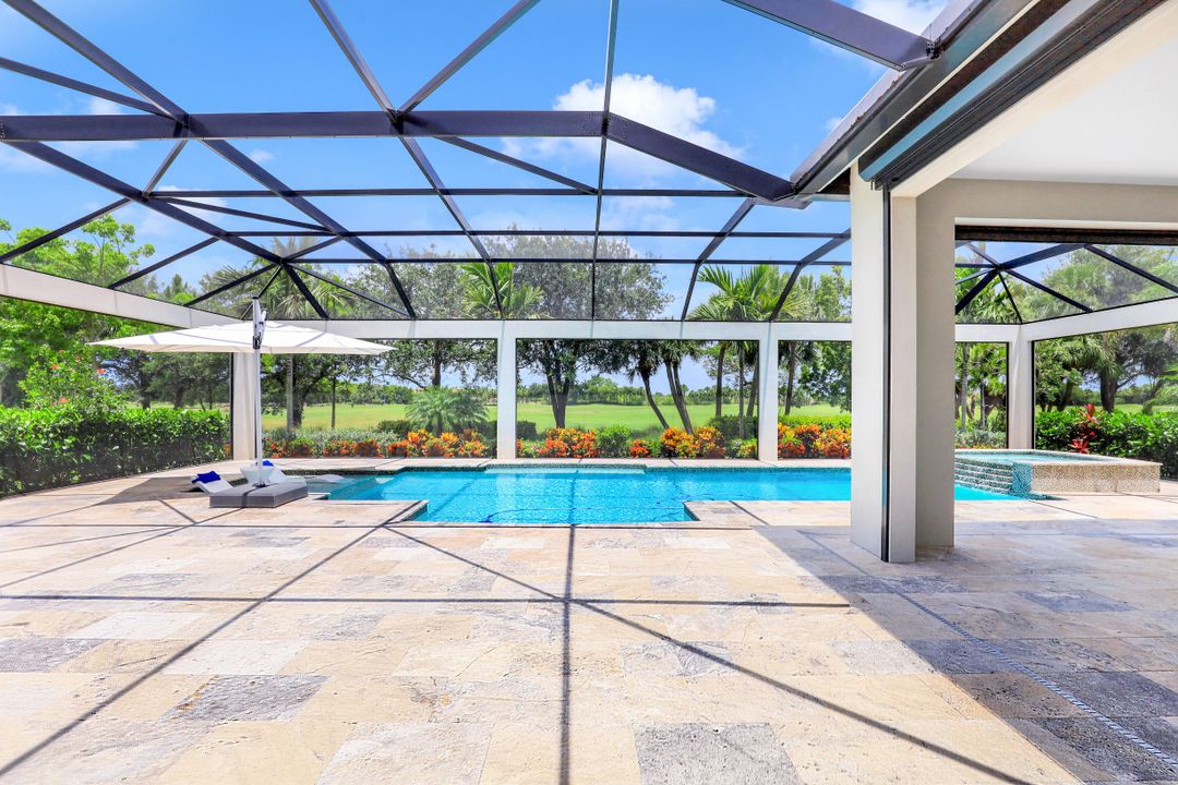 3243 Tavolara Ln, Naples, FL 34114