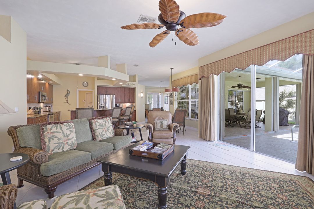 5209 SW 25th Pl, Cape Coral, FL 33914