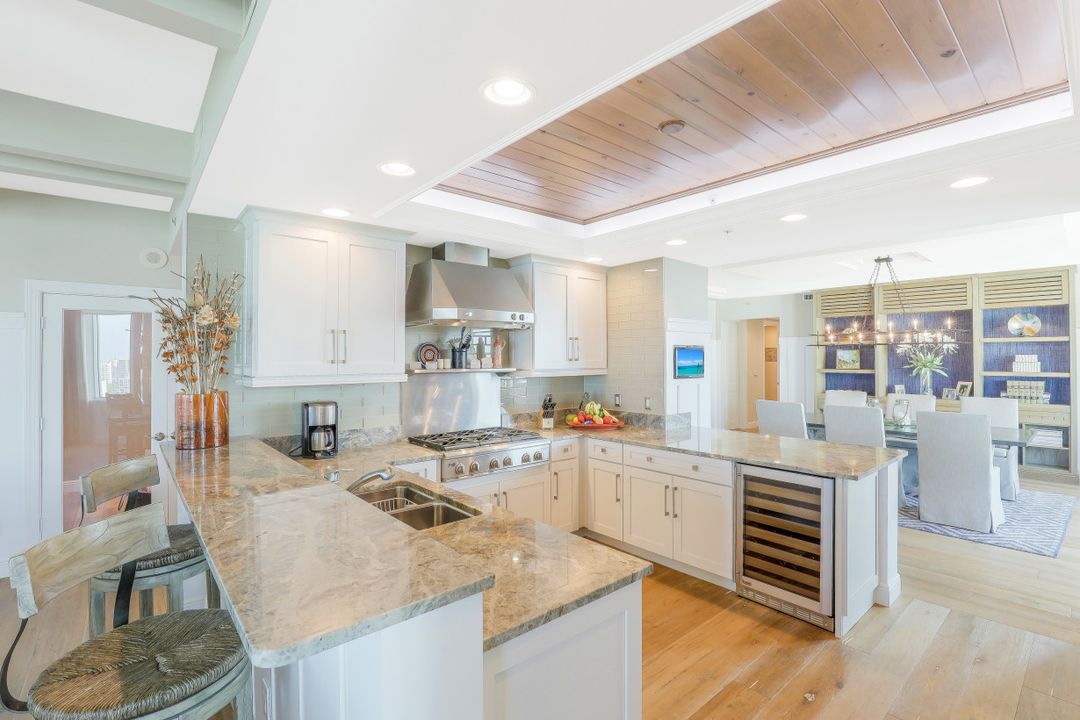 275 Indies Way #1501, Naples, FL 34110