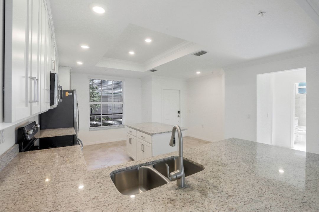 14050 Heritage Landing Blvd #211, Punta Gorda, FL 33955