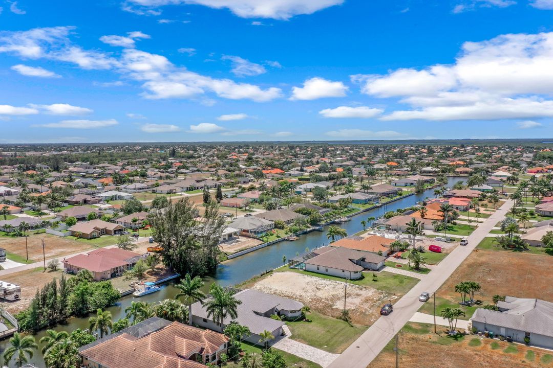 2016 SW 28th Ln, Cape Coral, FL 33914