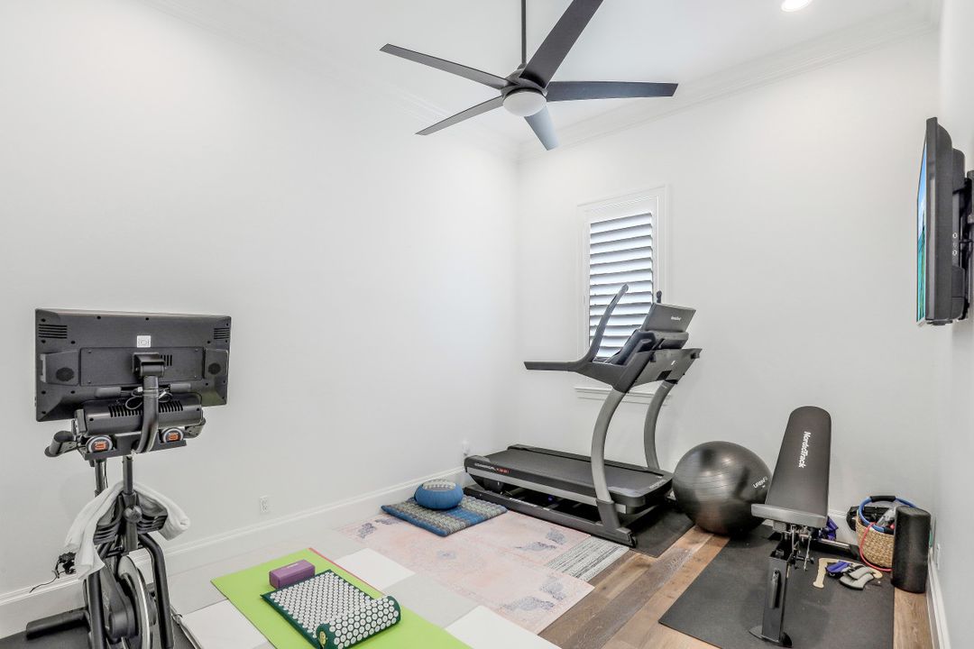 1001 Coronado Ct, Marco Island, FL 34145