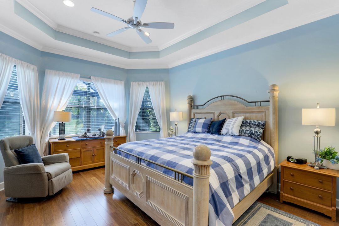 9073 Isla Bella Cir, Bonita Springs, FL 34135