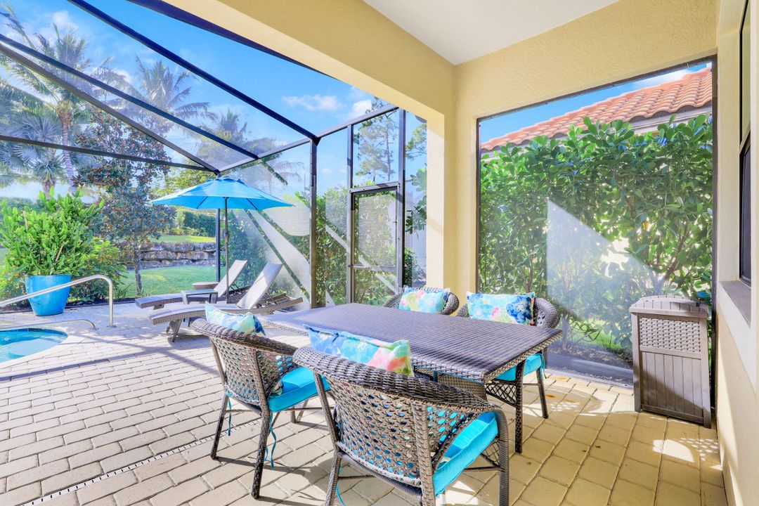 9021 Isla Bella Cir, Bonita Springs, FL 34135