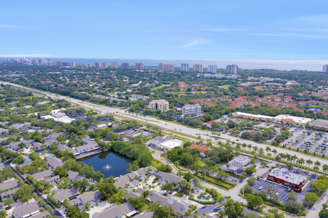 879 Meadowland Dr #O, Naples, FL 34108