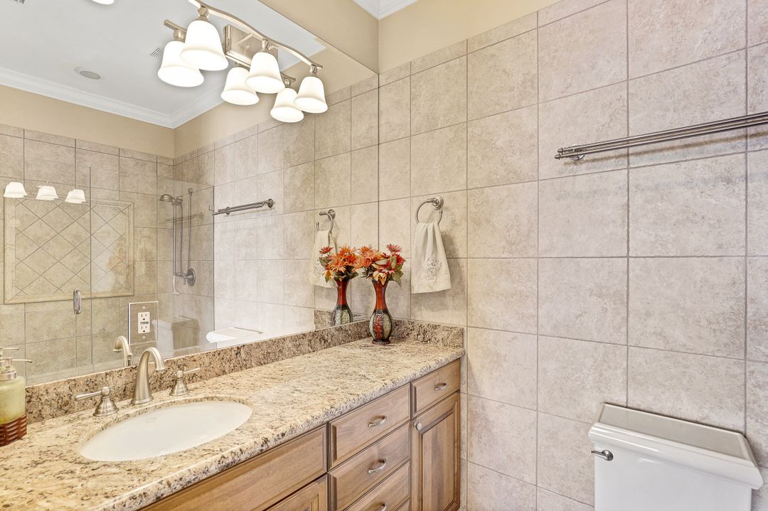 99 Gulfport Ct, Marco Island, FL 34145