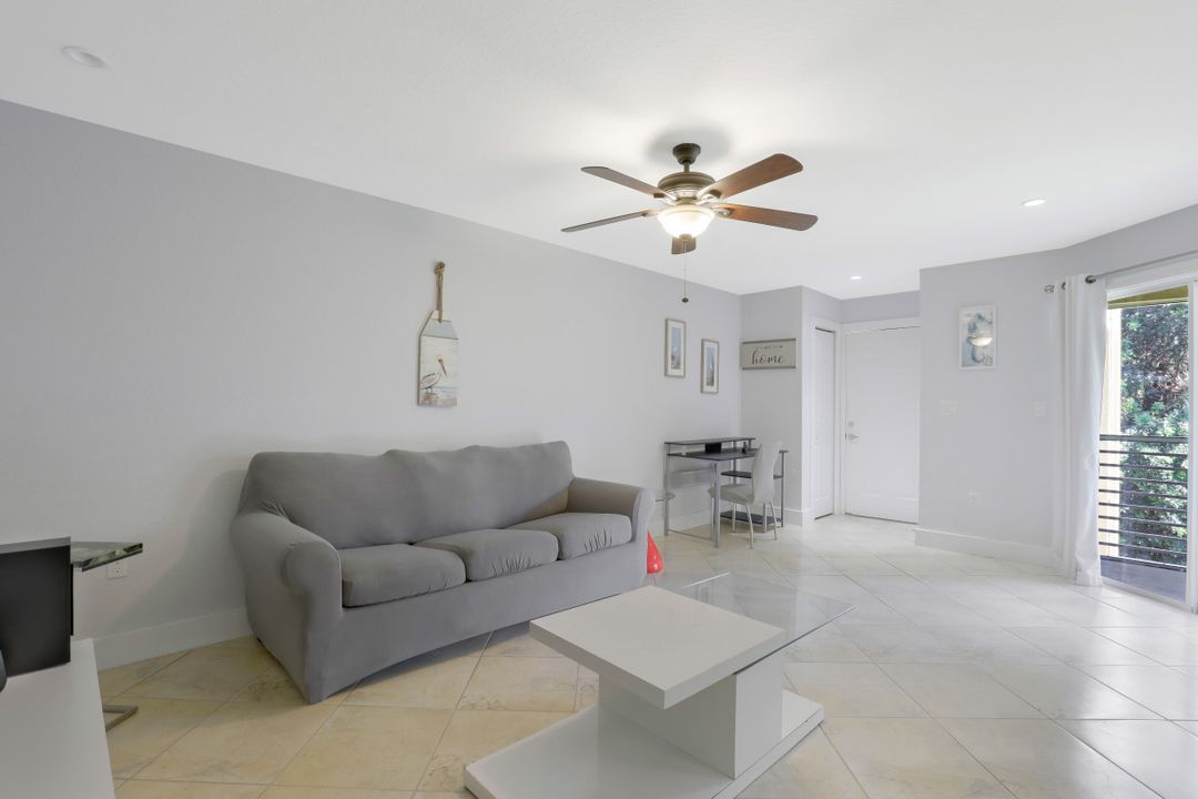 3130 Seasons Way #411, Estero, FL 33928