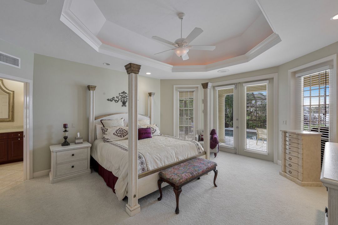 800 Arcadia Ct, Marco Island, FL 34145