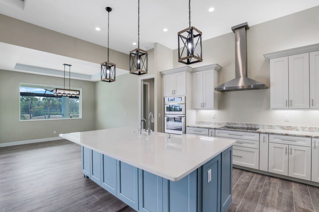 2833 NW 41st Ave, Cape Coral, FL 33993