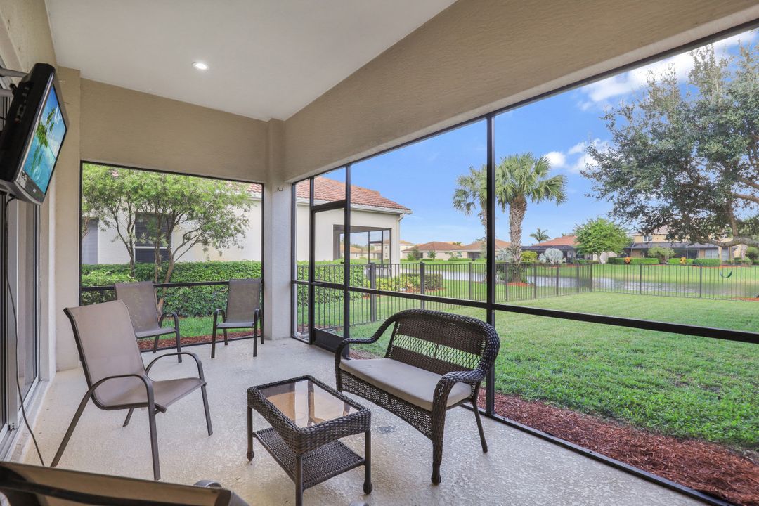 2058 Mandarin Ln, Naples, FL 34120