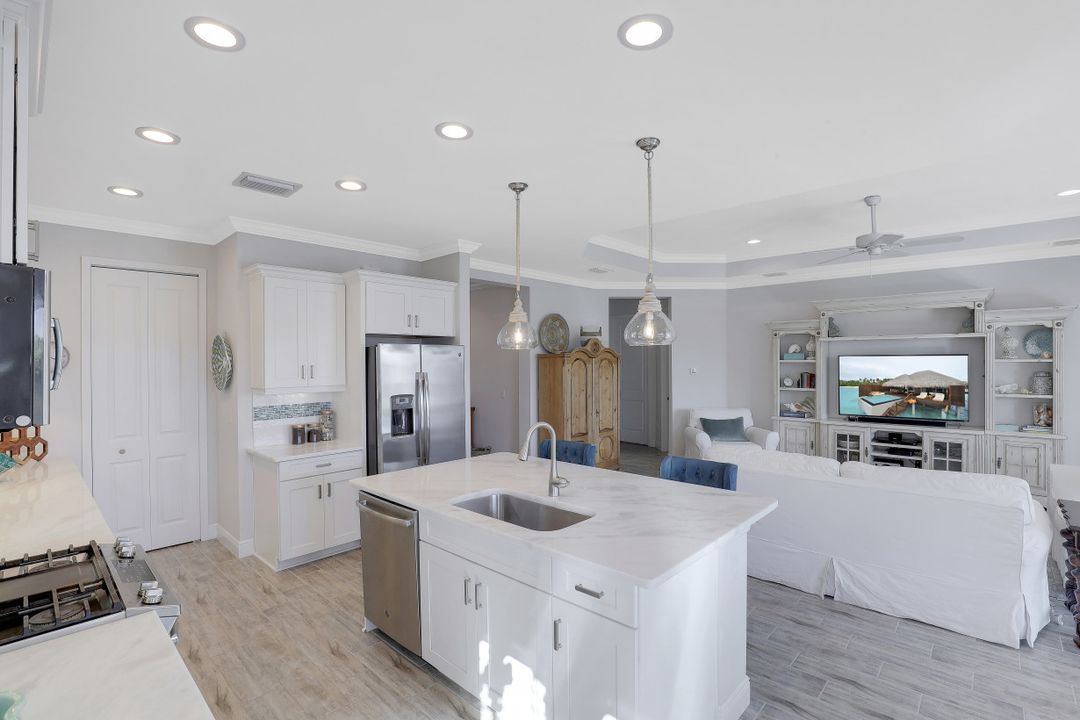 19874 Coconut Harbor Cir, Fort Myers, FL 33908