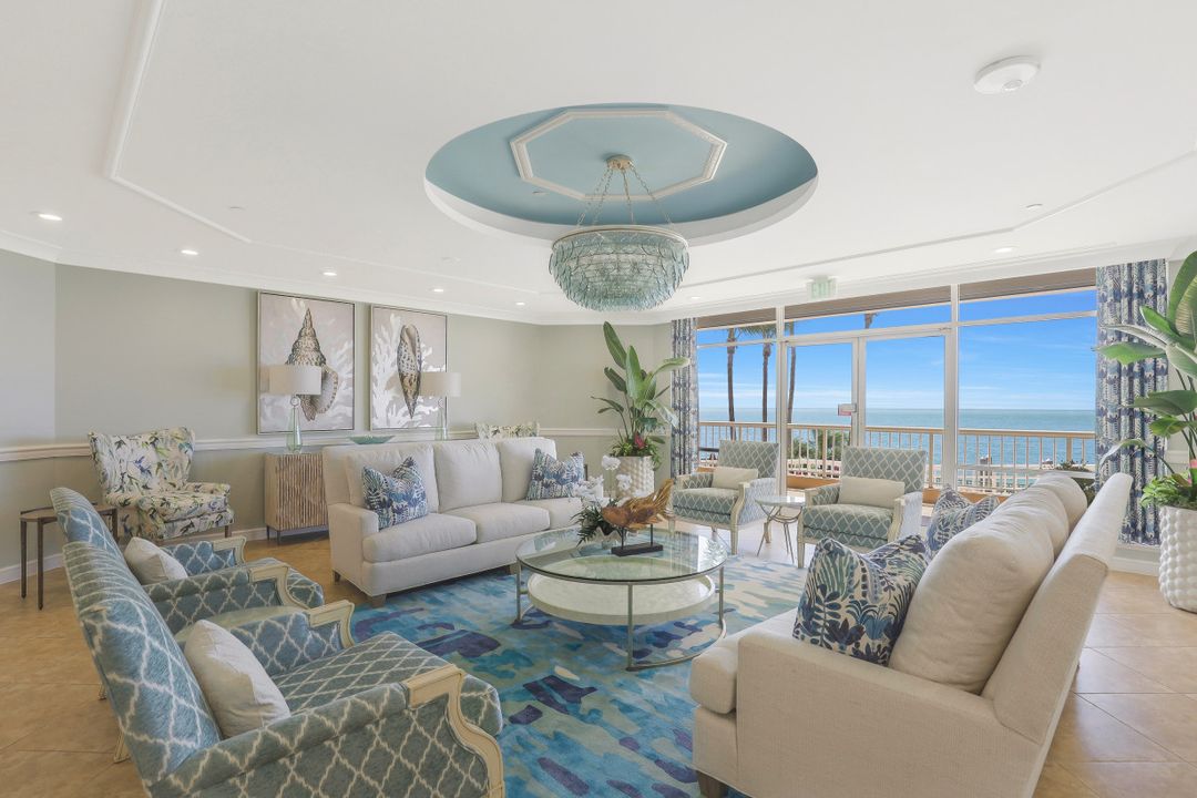 990 Cape Marco Dr #304, Marco Island, FL 34145